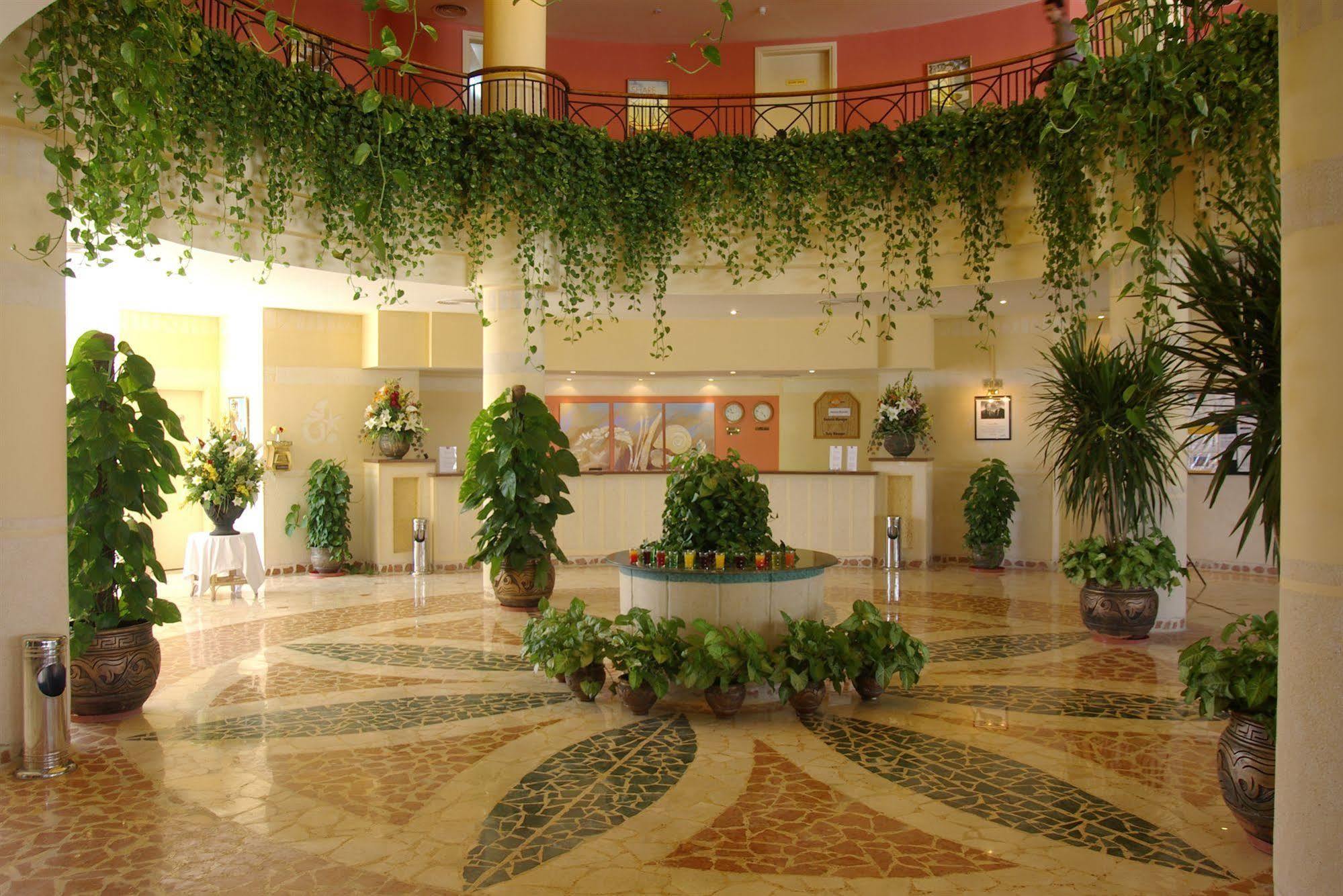 Luna Sharm Hotel Интерьер фото